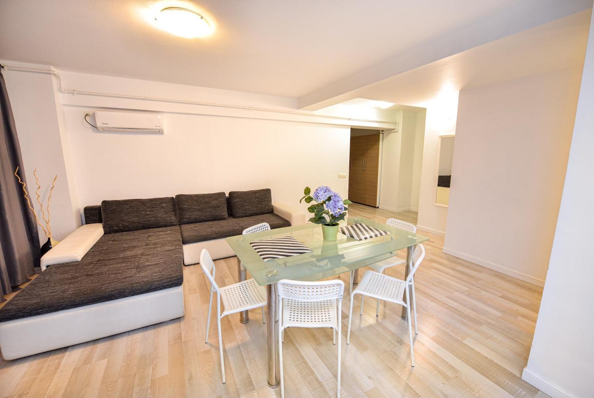 Shabbat Apartments Bucureşti Exterior foto